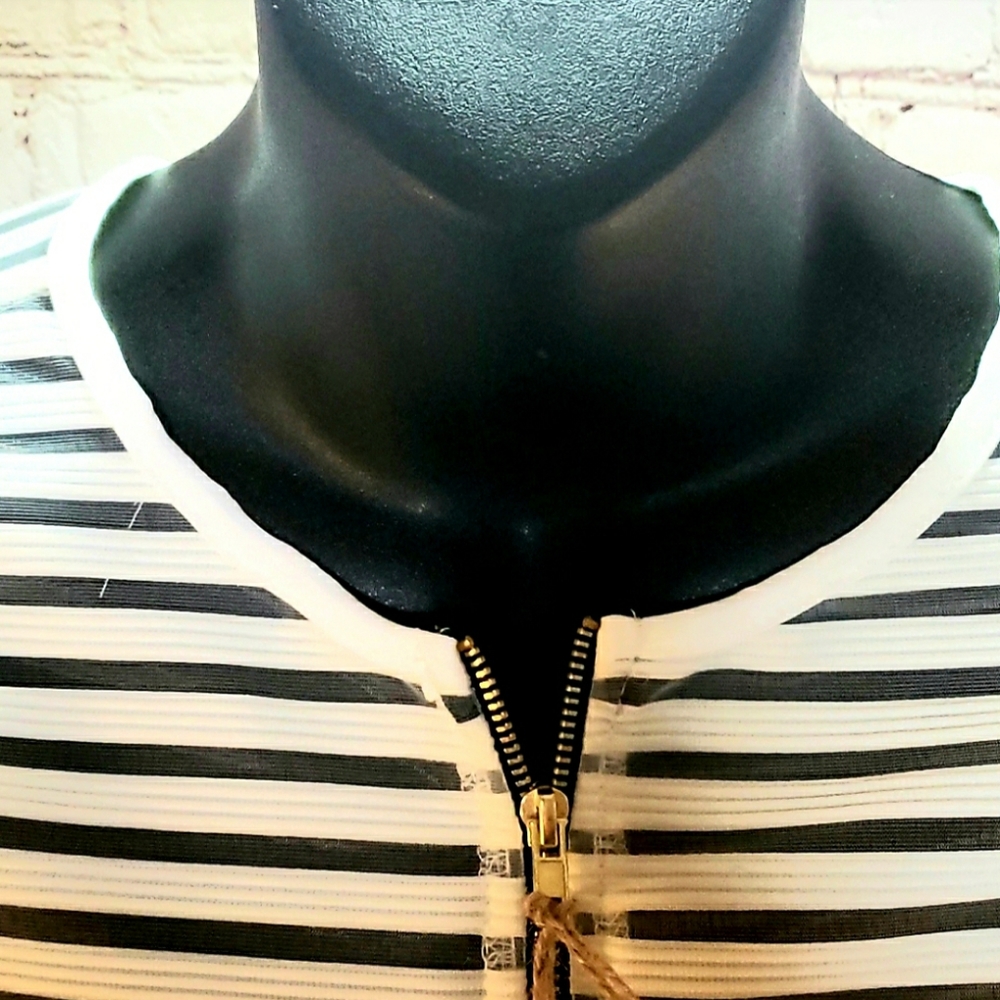 Striped Semi-Shear Jacket - Picture 3 of 4
